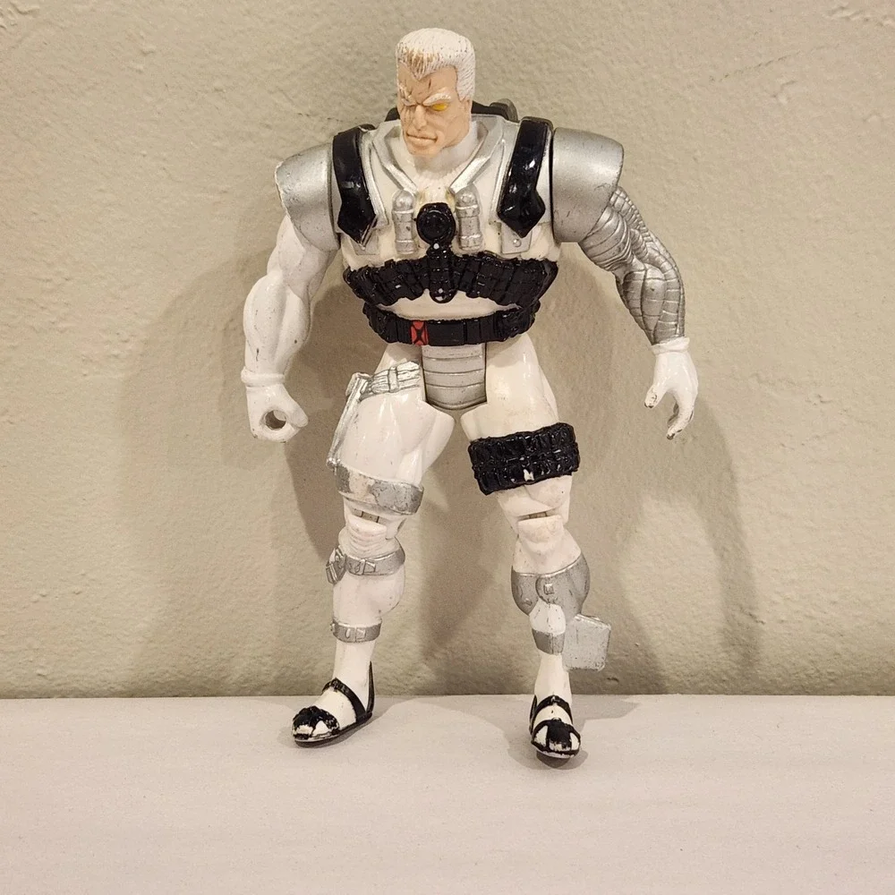 1994 ToyBiz Marvel X-Men X-Force Arctic Armor Cable 5